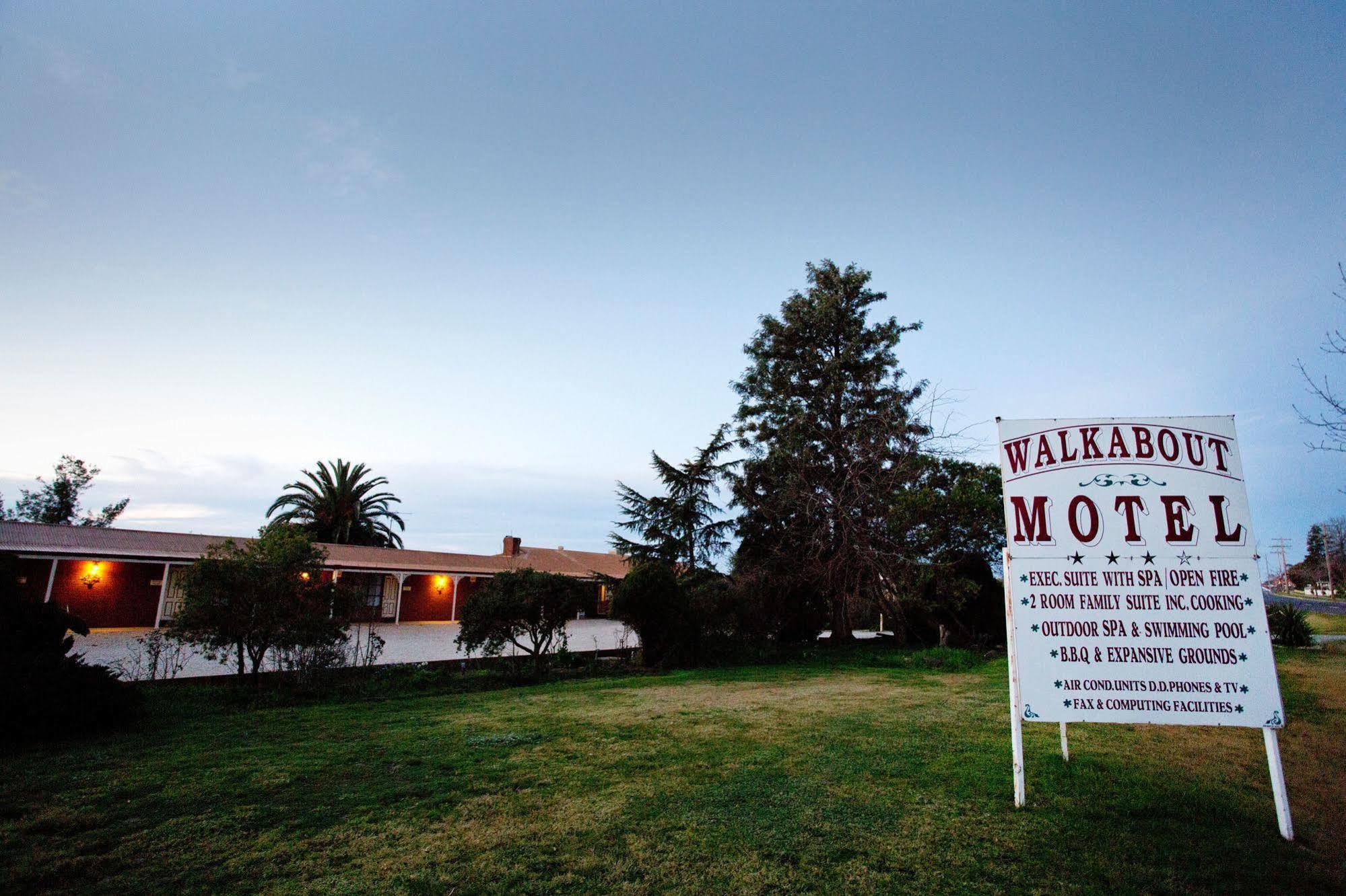 Walkabout Motel Rutherglen Buitenkant foto